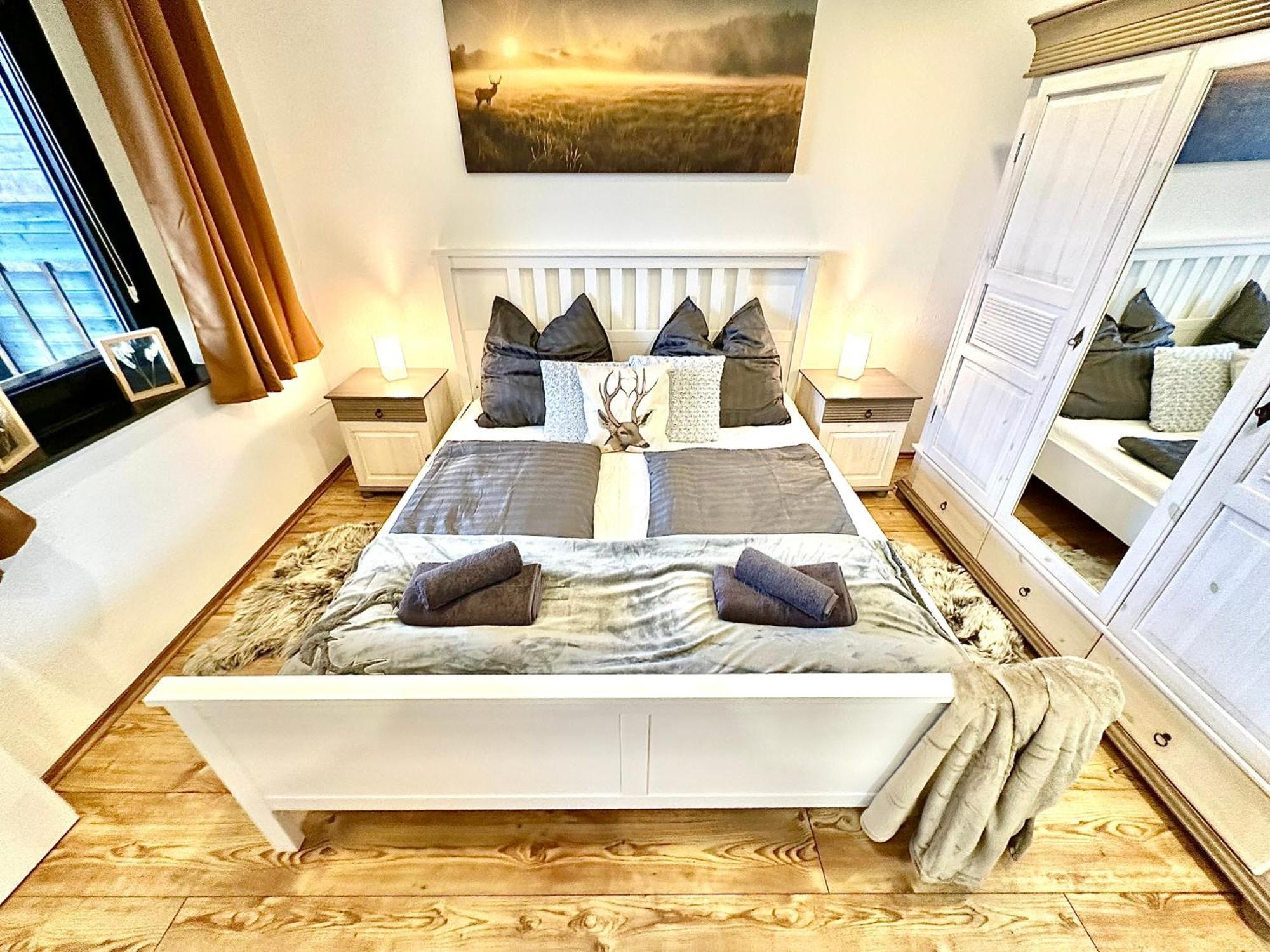 Gemuetliches Alpenblick Berg-Bungalow + Grosser Garten + Netflix! Schofweg Bagian luar foto