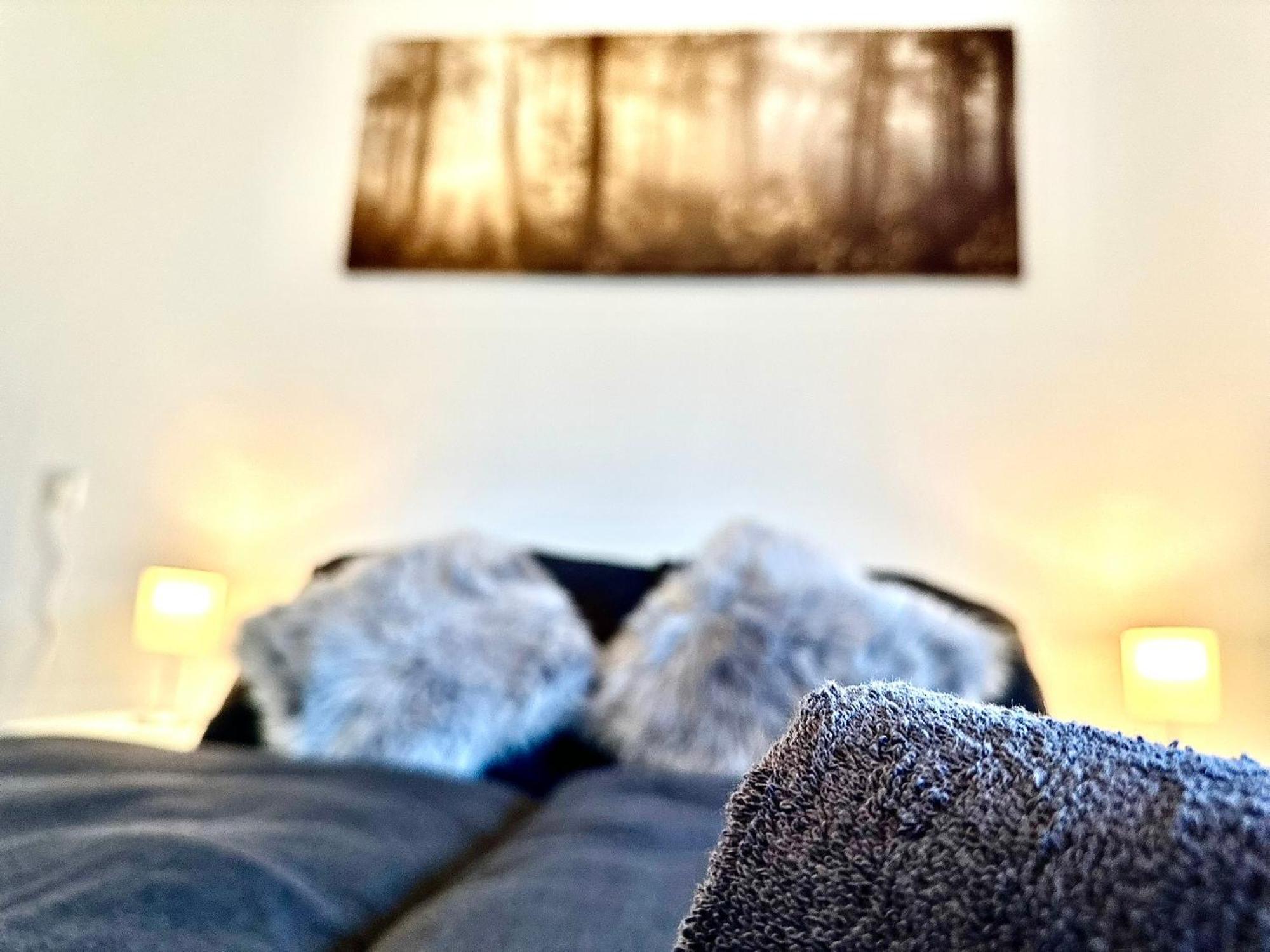Gemuetliches Alpenblick Berg-Bungalow + Grosser Garten + Netflix! Schofweg Bagian luar foto