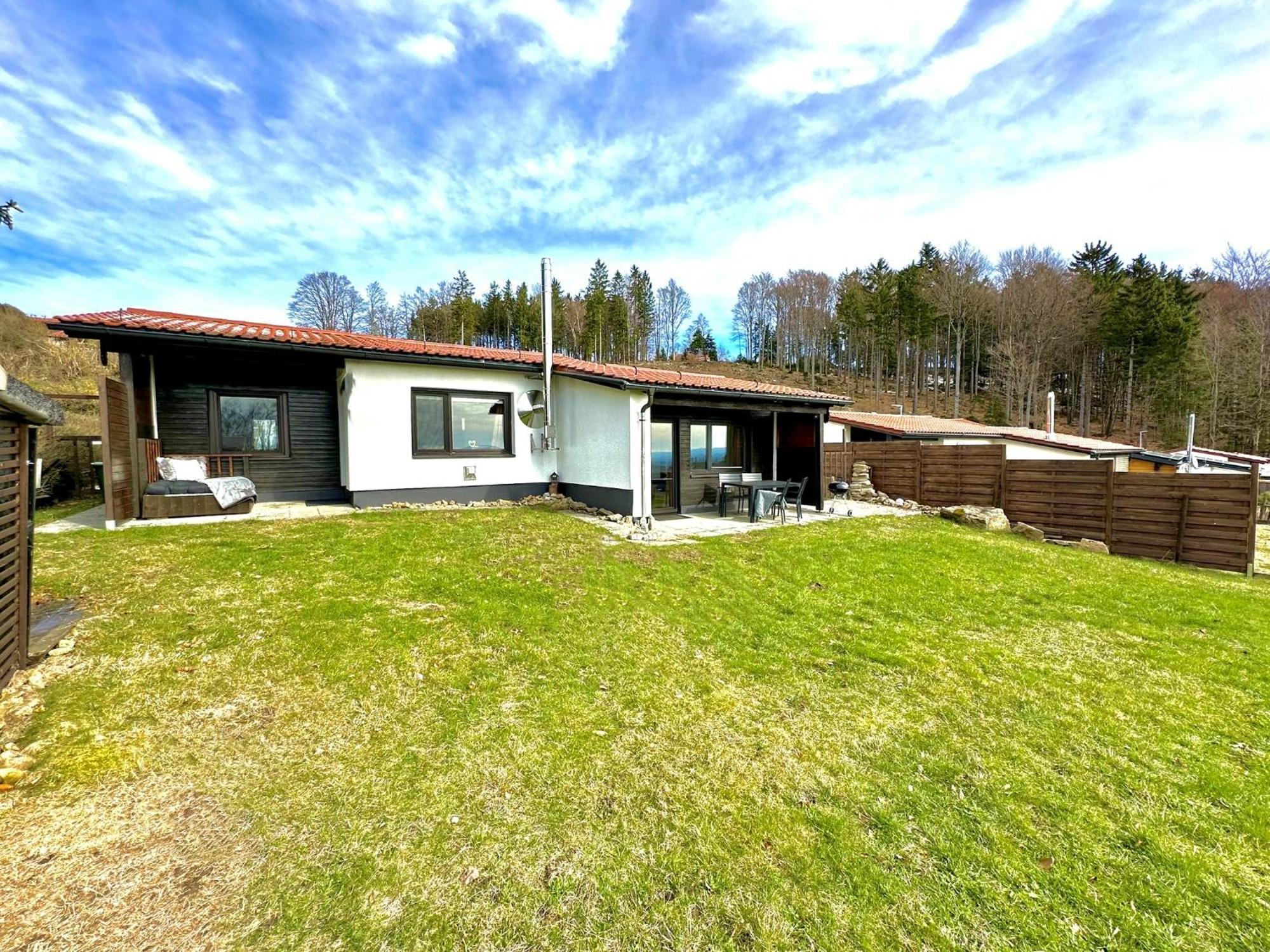 Gemuetliches Alpenblick Berg-Bungalow + Grosser Garten + Netflix! Schofweg Bagian luar foto
