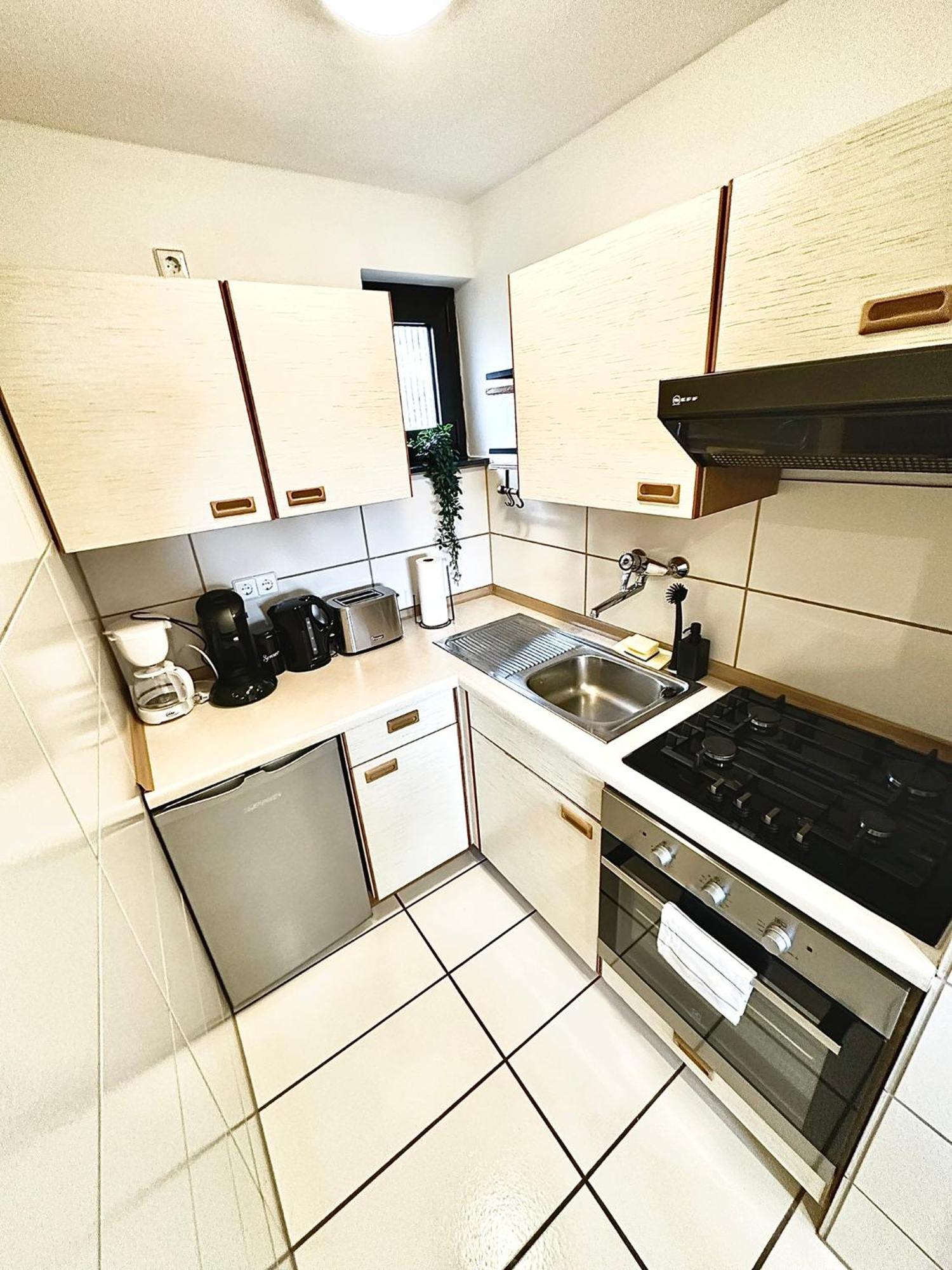 Gemuetliches Alpenblick Berg-Bungalow + Grosser Garten + Netflix! Schofweg Bagian luar foto